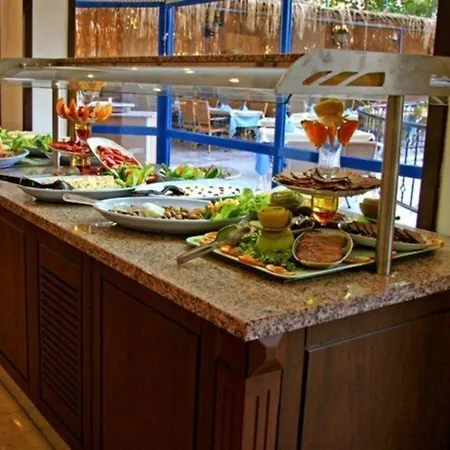 Ośrodek wypoczynkowy Elysee Garden Family 3*