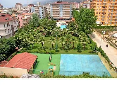 Elysee Garden Family Station touristique 3*